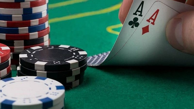 Chiến lược áp dụng luật Poker để gia tăng cơ hội thắng tại Oxbet 2 Luôn cẩn thận trong mỗi lần ra lệnh trong Poker tại Oxbet