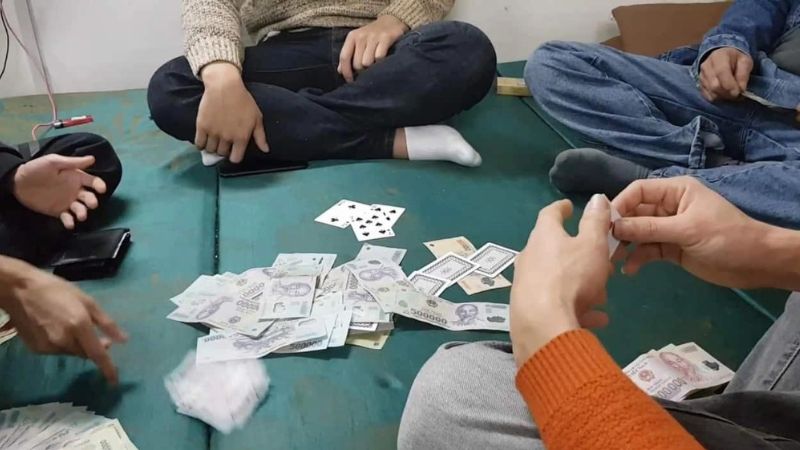 Đánh bài ăn tiền tại Oxbet: Những điều bạn cần biết 2 Đánh bài ăn tiền tại Oxbet với nhiều ưu điểm