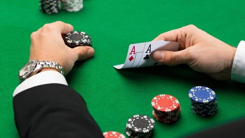Cách chơi xì dách hiệu quả tại Oxbet: Hướng dẫn từ A đến Z 2 Xì dách là một trò chơi đòi hỏi sự kiên nhẫn, khả năng tính toán và chiến thuật tỉ mỉ